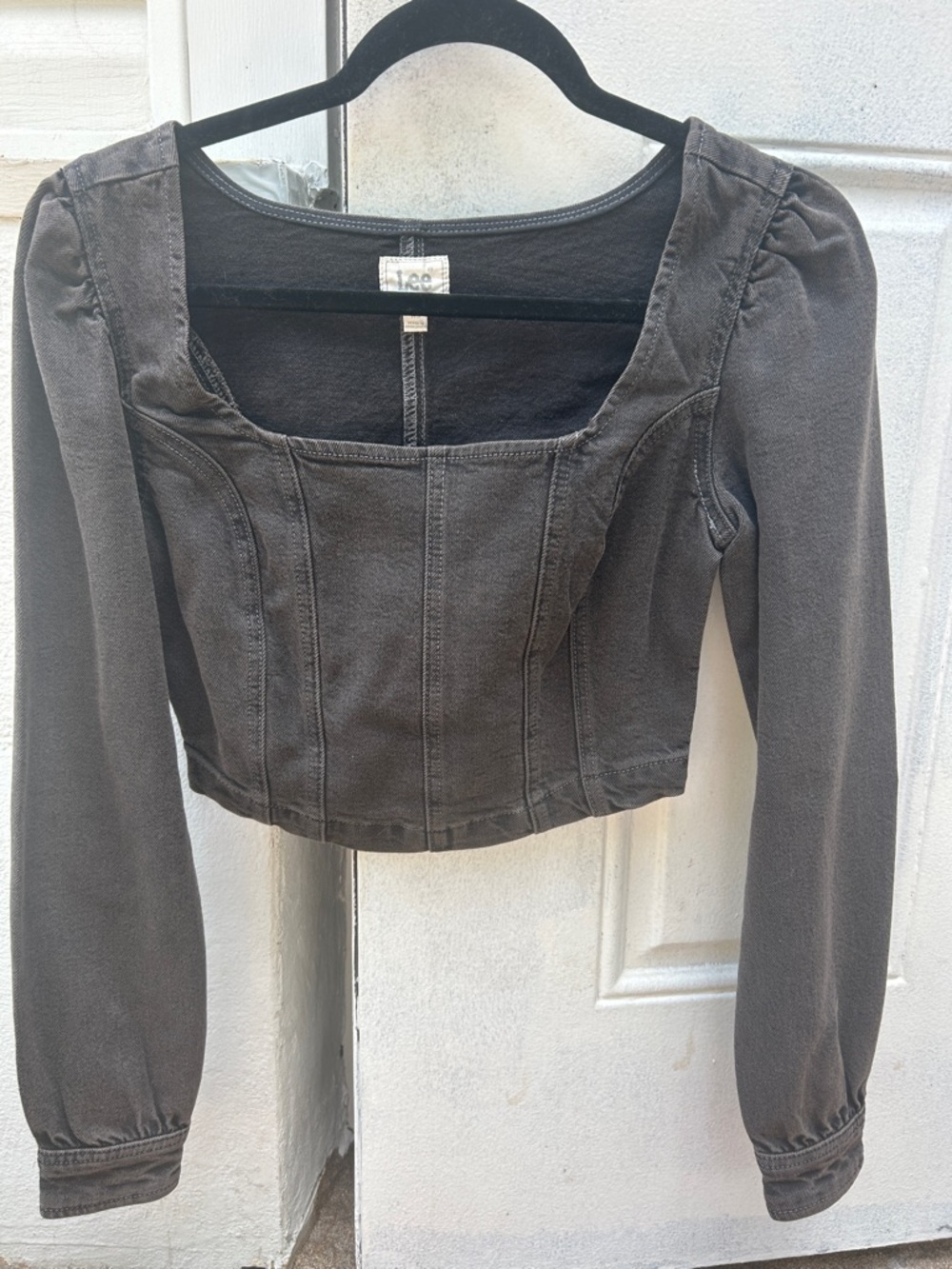 Lee Cropped Long-Sleeve Top in Charcoal Black